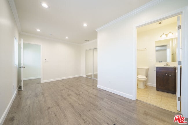 Building Photo - 136 N Rampart Blvd