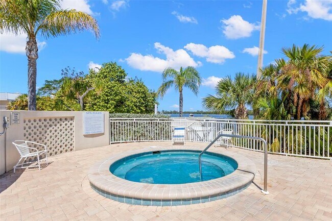 Building Photo - 545 Bahia Beach Blvd