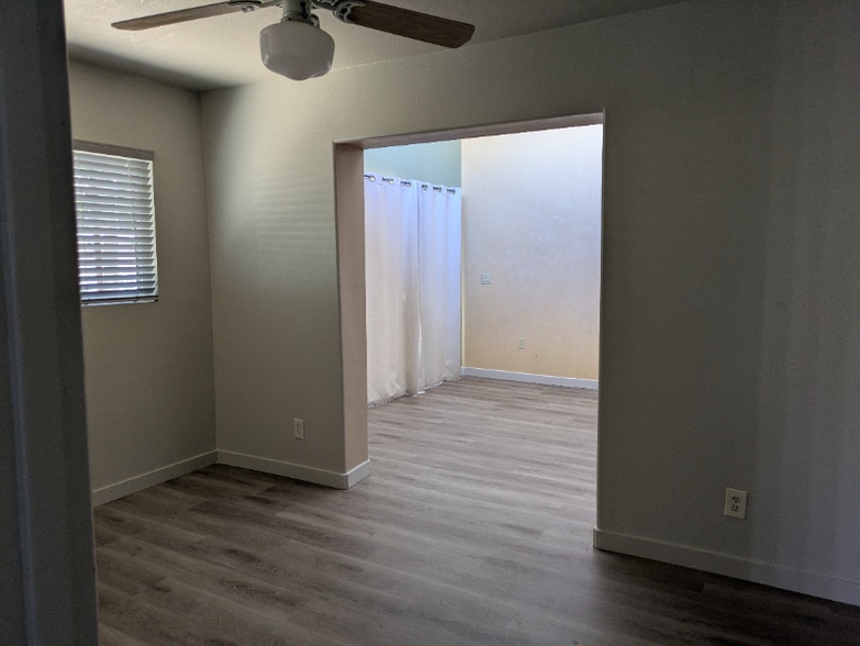 Building Photo - 1465 W Prince Rd