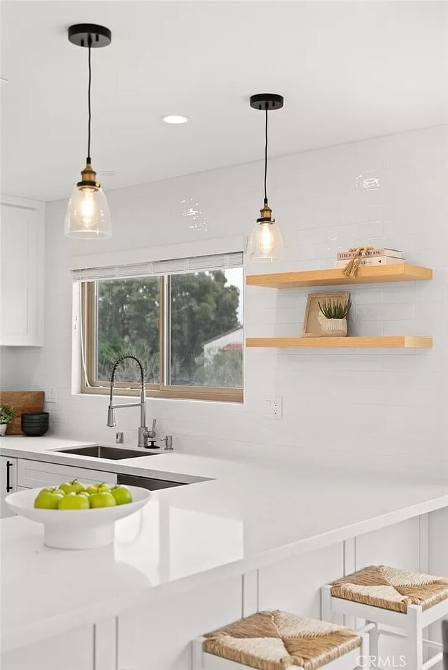 Building Photo - 24643 Santa Clara Ave