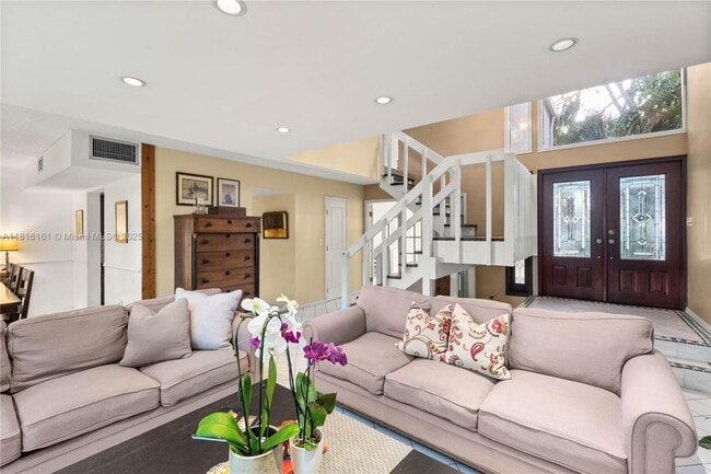 Building Photo - 9033 SW 78th Pl