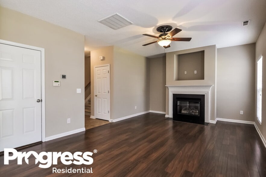 Building Photo - 816 Stackhurst Way