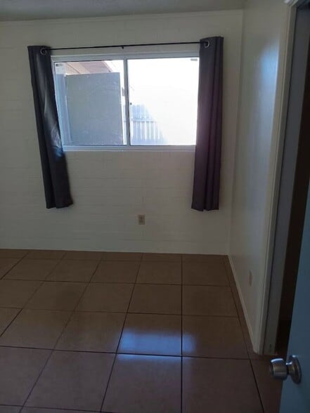 Building Photo - 2842 N Los Altos Ave