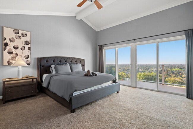 Building Photo - 11141 Limetree Dr