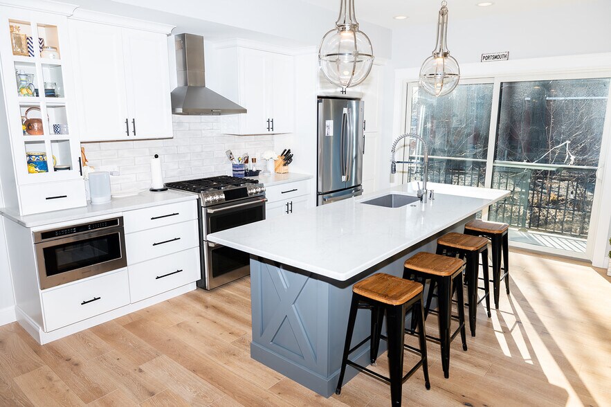 Building Photo - 30 Cate St