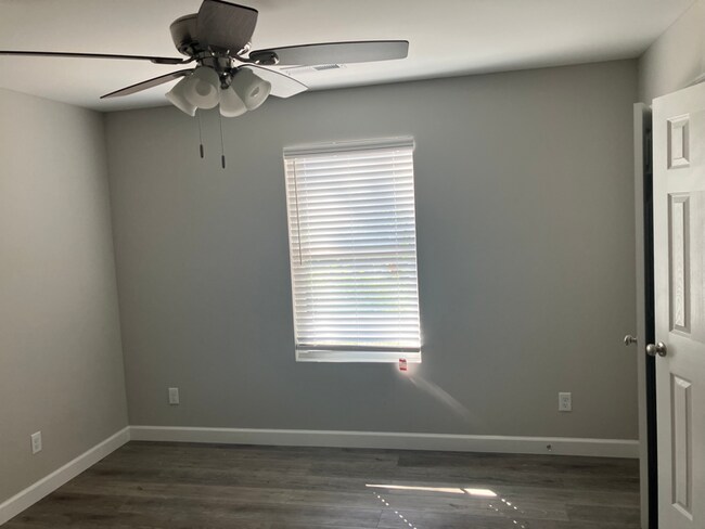 Building Photo - 1313 Blocker Ln