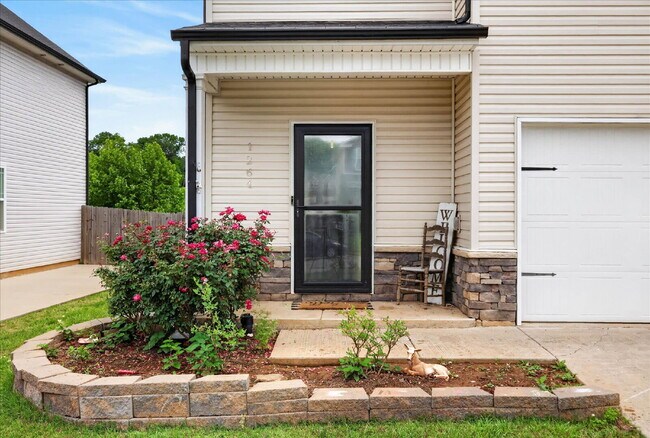 Building Photo - 1264 Black Oak Cir