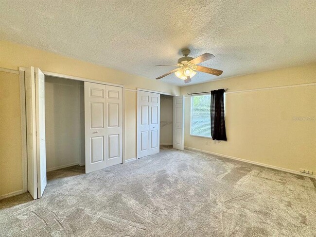 Building Photo - 5333 Casa Nueva Dr