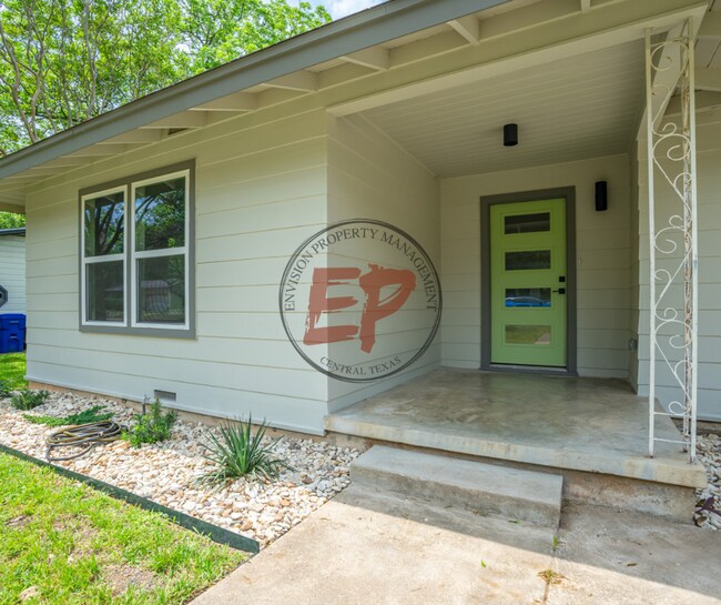 Building Photo - 4600 Cedar Mountain Dr