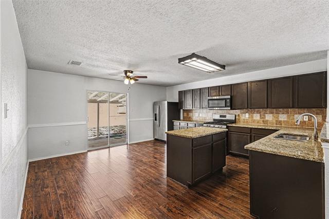 Building Photo - 1551 Brandywine Ln