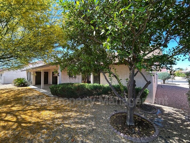 Building Photo - 18407 N 137th Dr