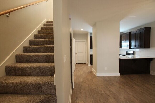 Building Photo - Coming Soon! 2 Bedroom 2.5 Bath Townhome a...