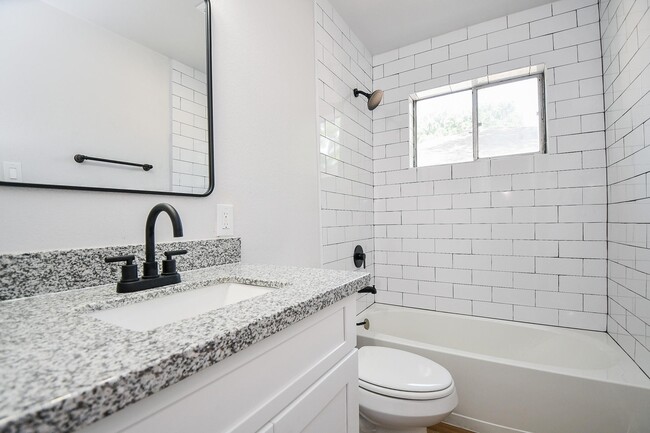 Building Photo - 5709 Arthington Ave