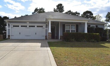 Building Photo - SHOWINGS CURRENTLY UNAVAILABLE!!!