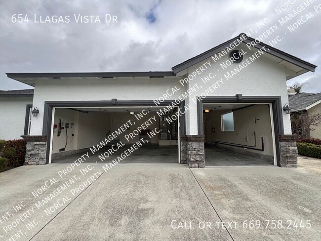 Building Photo - 654 Llagas Vista Dr
