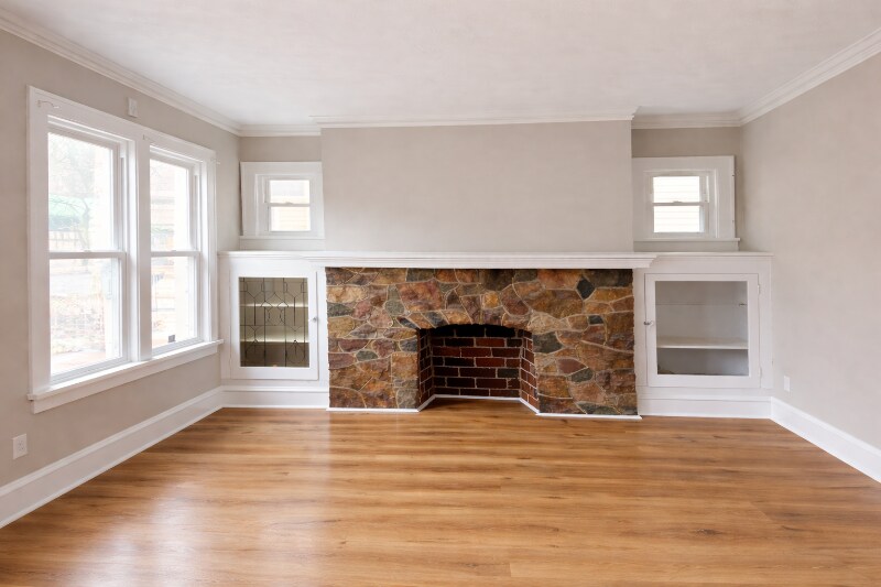 Building Photo - 3584 Lloyd Rd