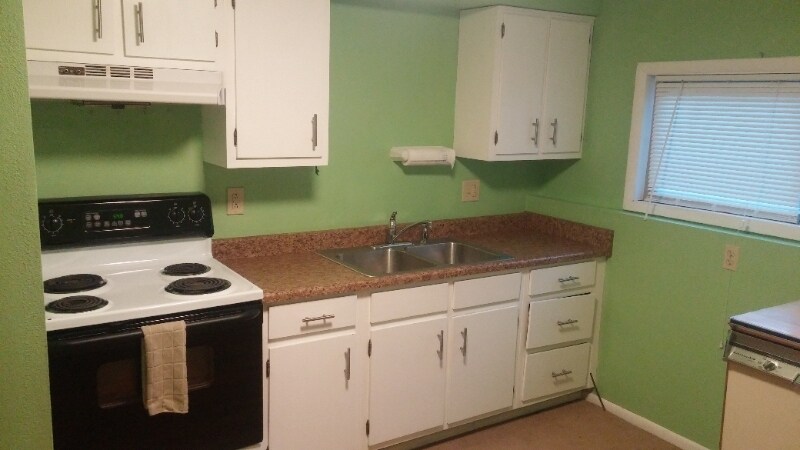 Building Photo - 520 N 19th Ave