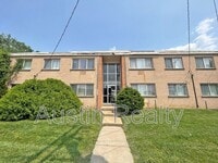 Building Photo - 9101 Olive Blvd