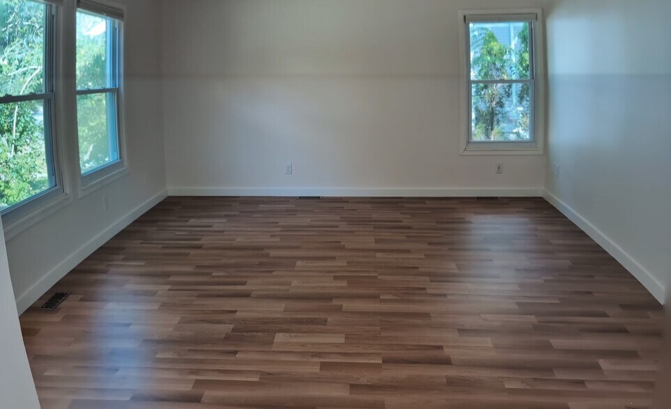 Building Photo - 1446 Rosewood St