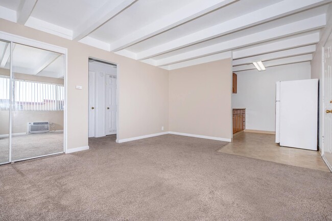 Oakridge Apartments Interior - Bay Area Rentals