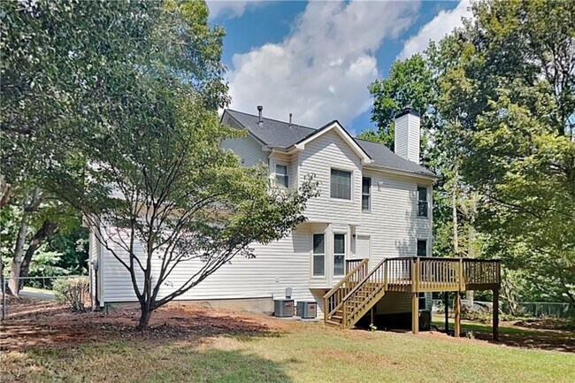Building Photo - 32 Camden Woods Pl