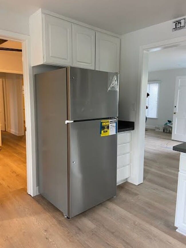Building Photo - Charming Newly Renovated HOUSE with Privat...