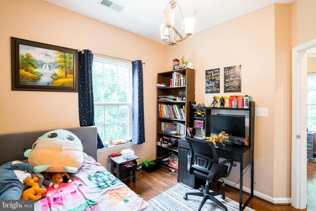 Building Photo - 7855 Port Capital Dr