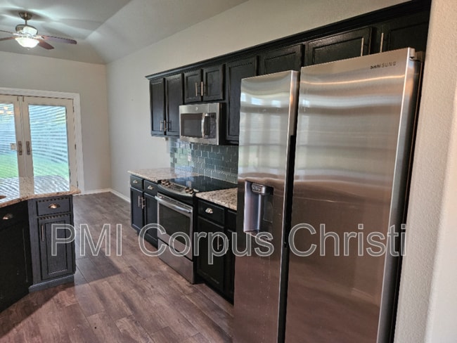 Building Photo - 5107 High Bank Dr