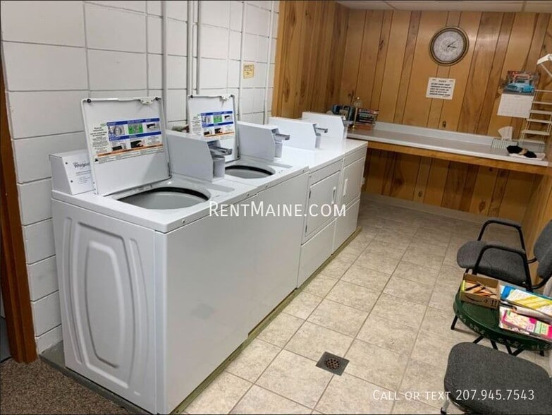 Building Photo - 27 Longrale Park