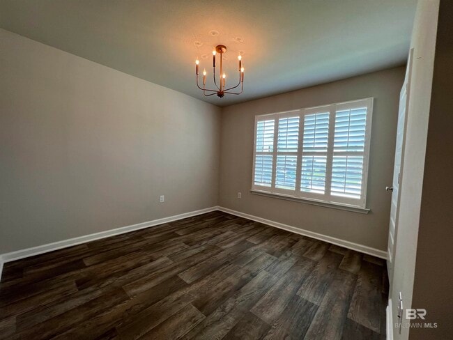 Building Photo - 23904 Songbird Dr