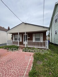 Building Photo - 806 Whitehead Ave