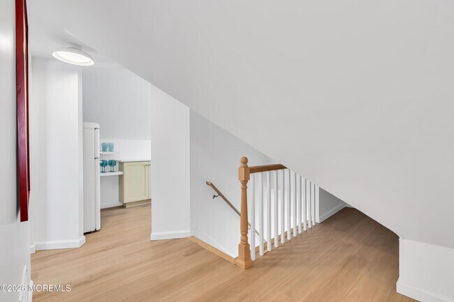 Building Photo - 611 3rd Ave
