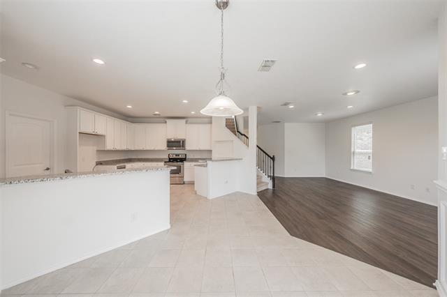 Building Photo - 6268 Topsail Dr