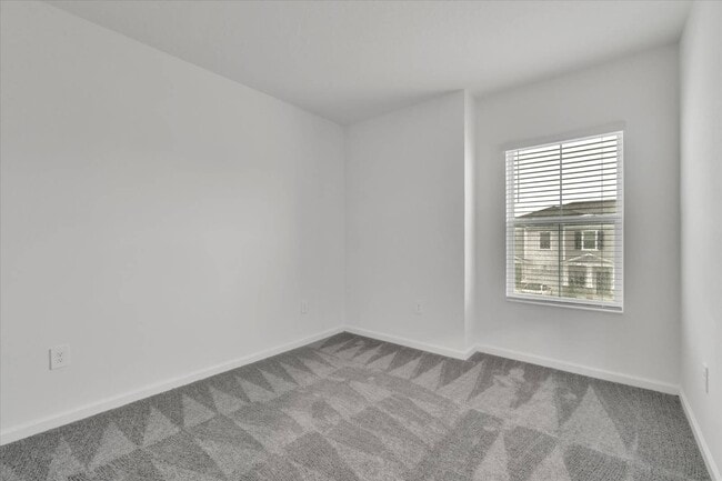 Building Photo - 3157 Laurent Lp