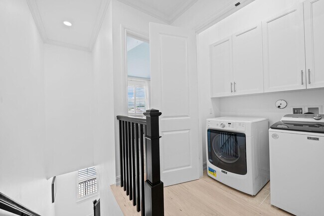 Building Photo - 373 E Cannery Row Cir
