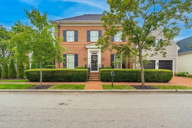 Primary Photo - 44 Pickett Pl