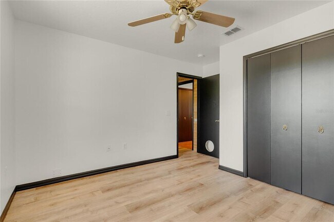 Building Photo - 4831 Rummell Rd