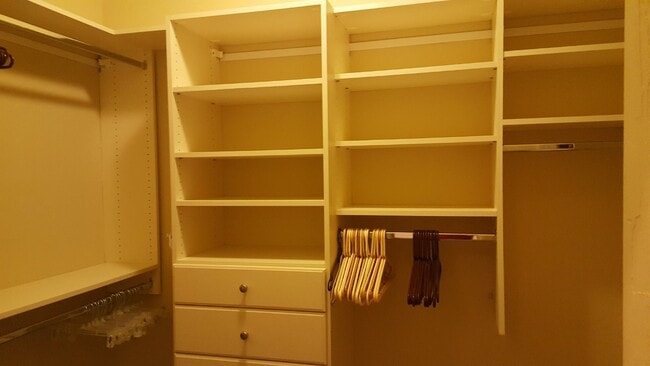 Building Photo - Luxurious 2-Bed/2-Bath Condo in Quiet Gated Community - Coming Soon!