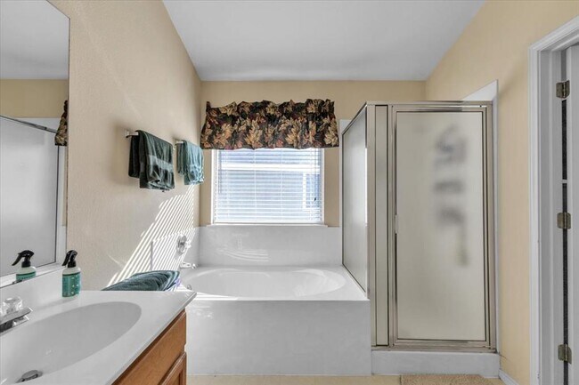 Building Photo - 403 Paso Fino Cove