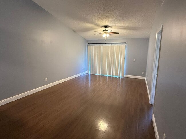 Building Photo - For Rent – 3BR/2BA Villa in Kissimmee