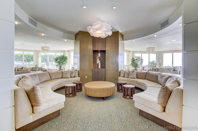 Building Photo - 550 S Ocean Blvd