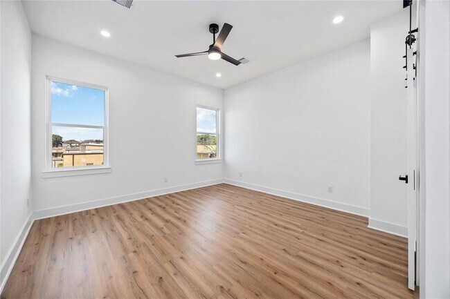 Building Photo - 7719 Orebo St