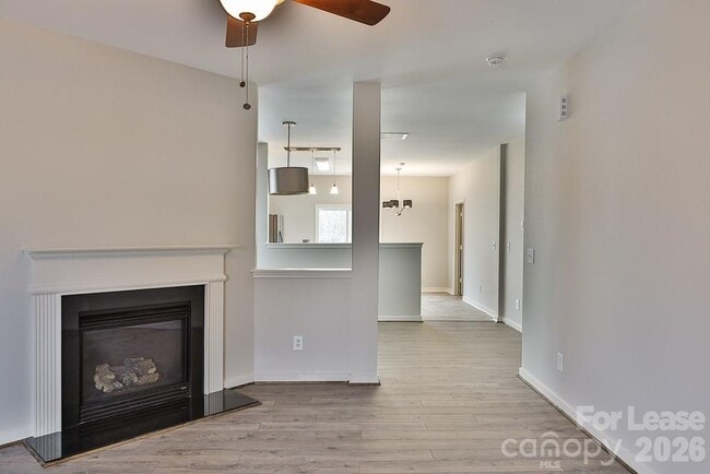 Building Photo - 8946 Chalkstone Rd