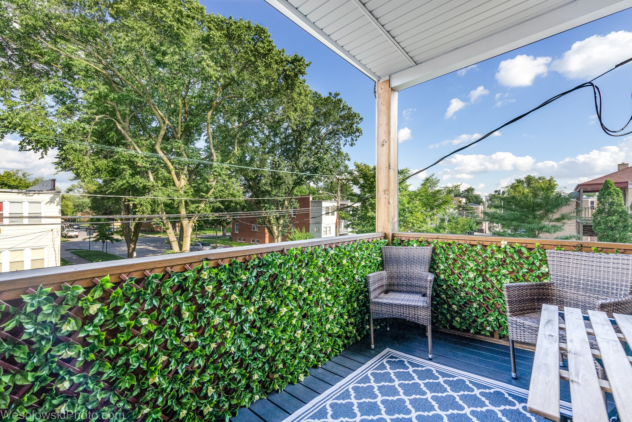 Fully Finished 1 or 2 bd, parking, balcony - 9003 Bronx Ave