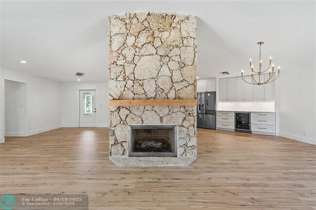 Building Photo - 6148 NW 74th Terrace