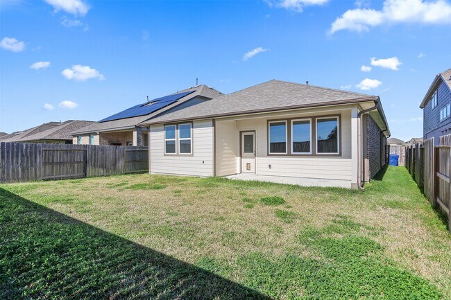 Building Photo - 13401 Emerald Mallard Dr