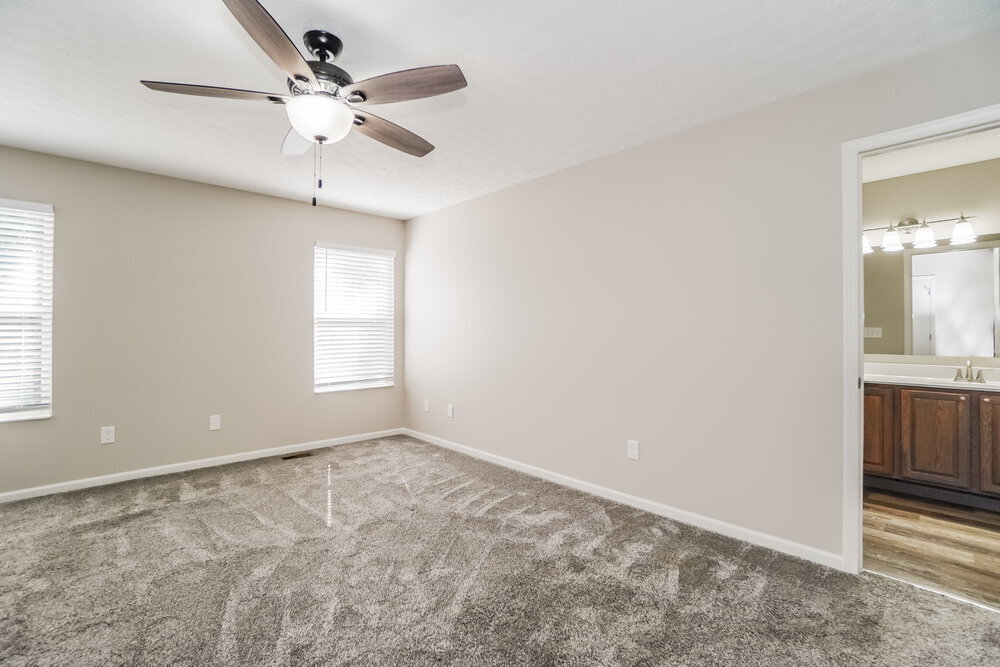 Building Photo - 1561 Meadowlark Ln