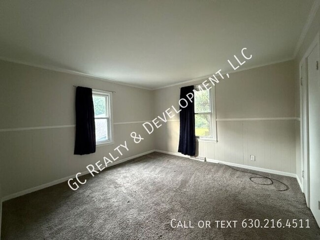 Building Photo - 4311 IL-176-Unit A