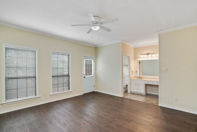 Building Photo - 2208 Indian Trail