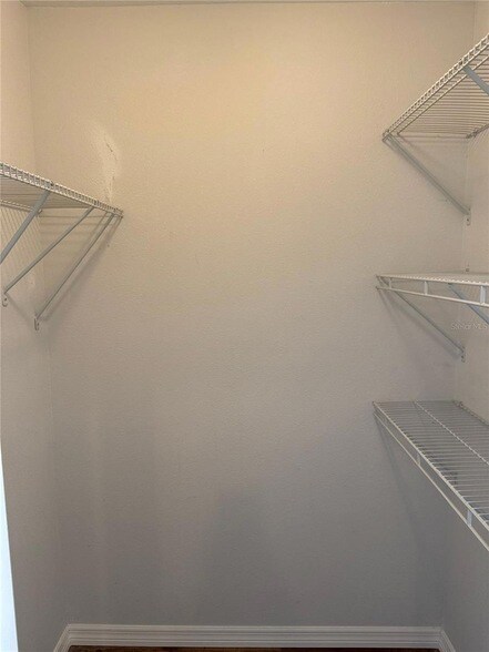 Building Photo - 4000 SW 139th St Rd